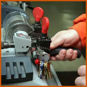 Waterford Twp MI Locksmith Store Waterford Twp, MI 248-313-8846 - 18-key-making